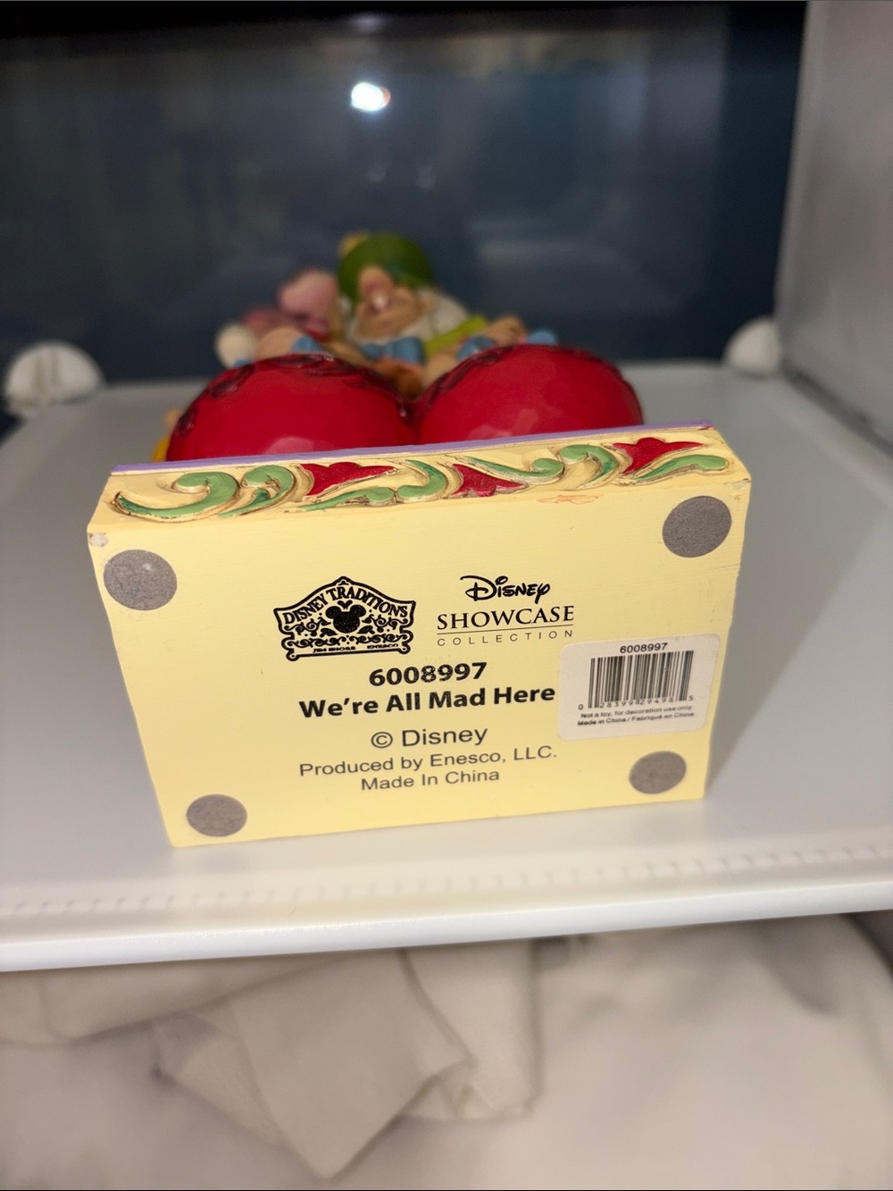 Jim Shore/Disney/Enesco Alice in Wonderland βWeβre All Mad Hereβ Figurine - Picture 7 of 8